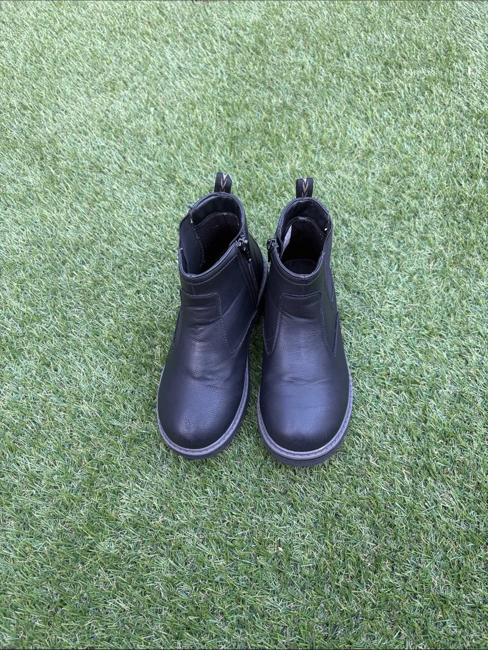 🖤Wonder Nation Black Chelsea Slip-On Ankle Boots - Size 2